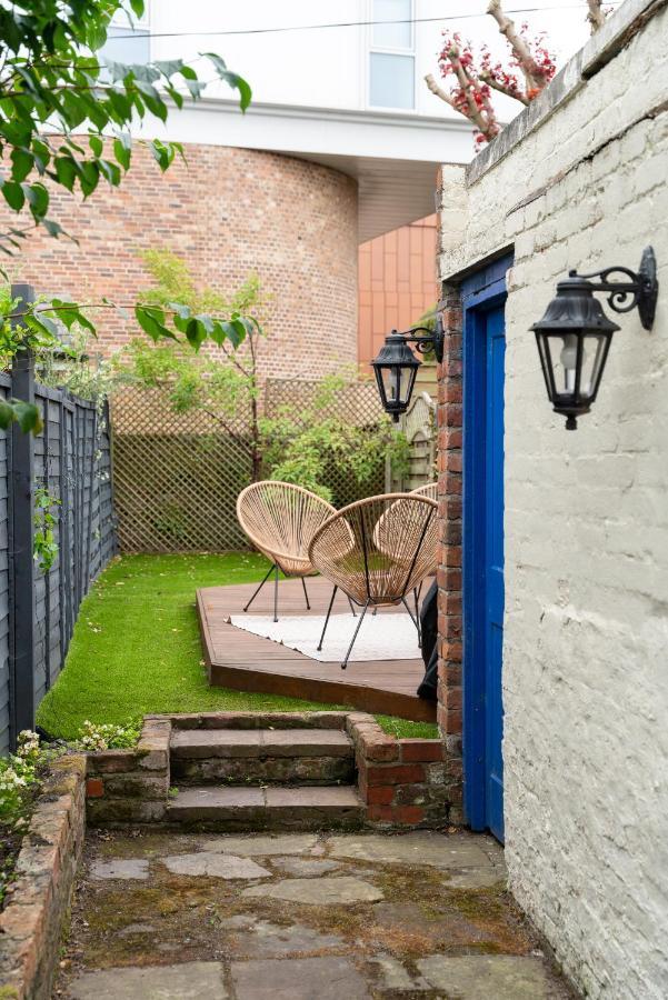 18Th Century Townhouse In Chester City Centre Villa Eksteriør bilde